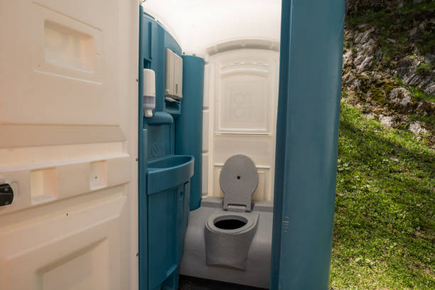 Best Long-term porta potty rental  in Lake Arrowhead, ME