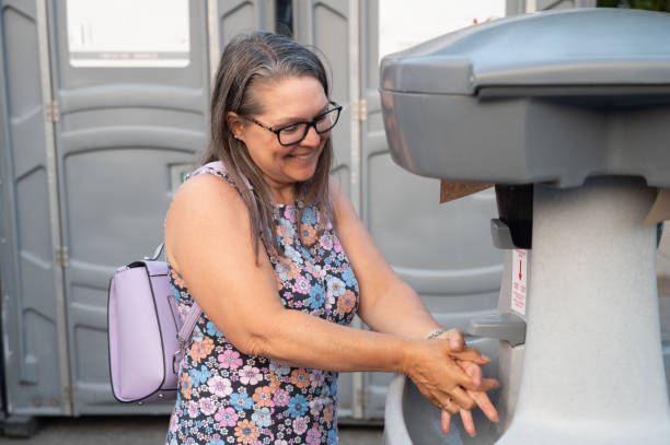 Best Porta potty for special events  in Lake Arrowhead, ME